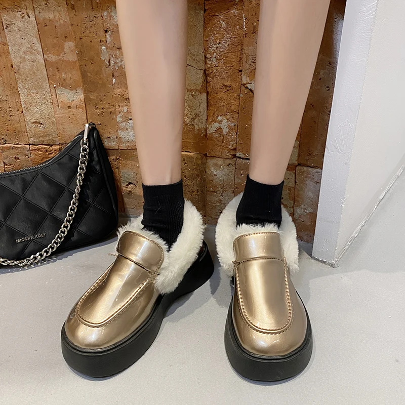 

Ботинки женские меховые на платформе, модные лоферы, без застежки, плюшевые теплые зимние ботинки, золотистые