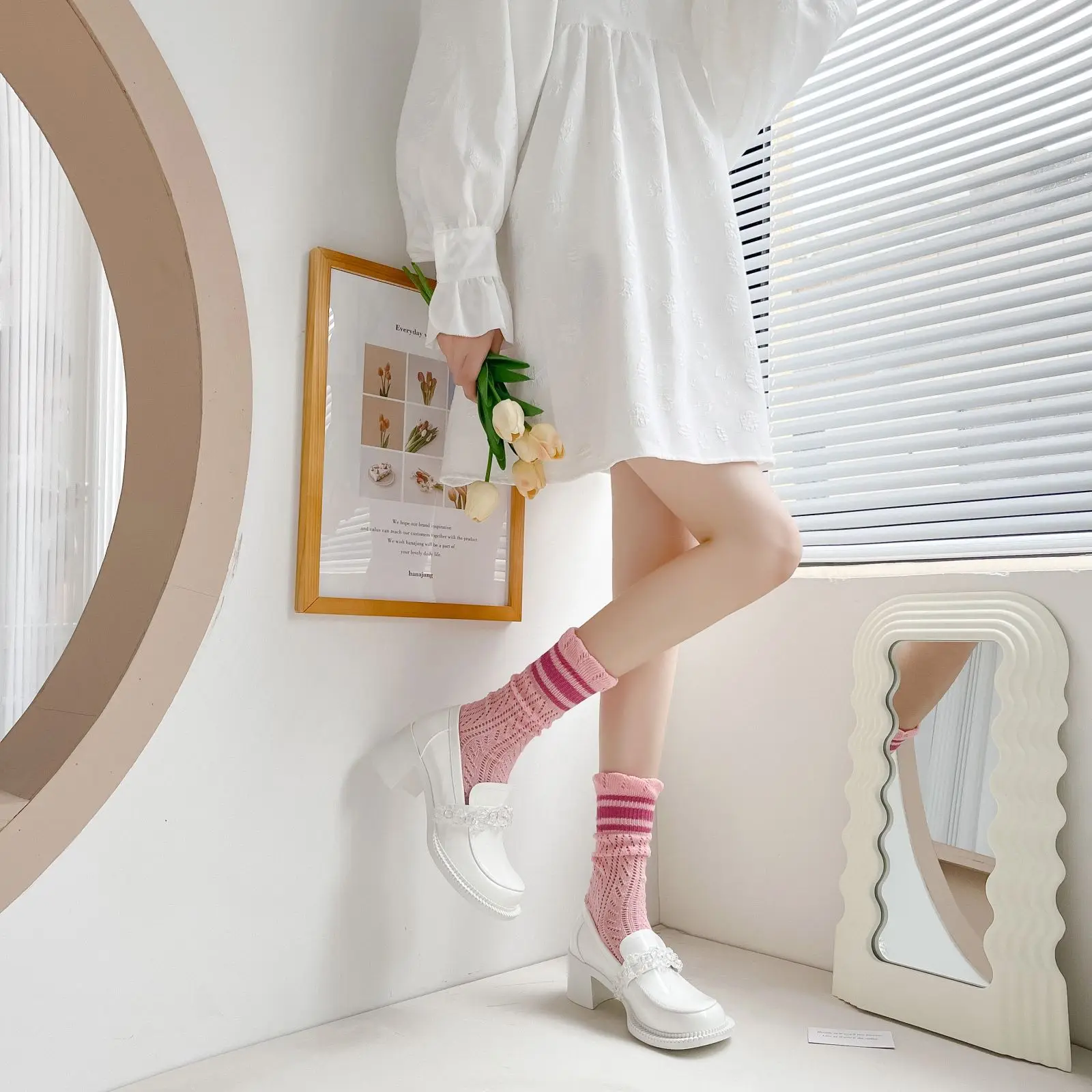 Sports Running Socks Sports Muscle Compression Socks Female Professional Fitness Running Jumping Rope Pressure Socks yoga