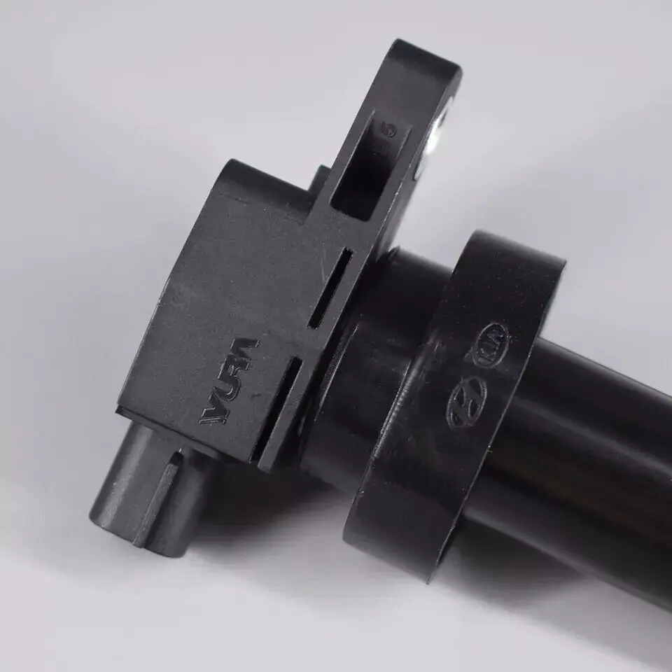 Катушка зажигания 27301-2B010 для Hyundai i20 i30 ix20 Accent Elantra Kia Carens CEE`D Sportswagon K3 Cerato PRO CEEɽ Rio