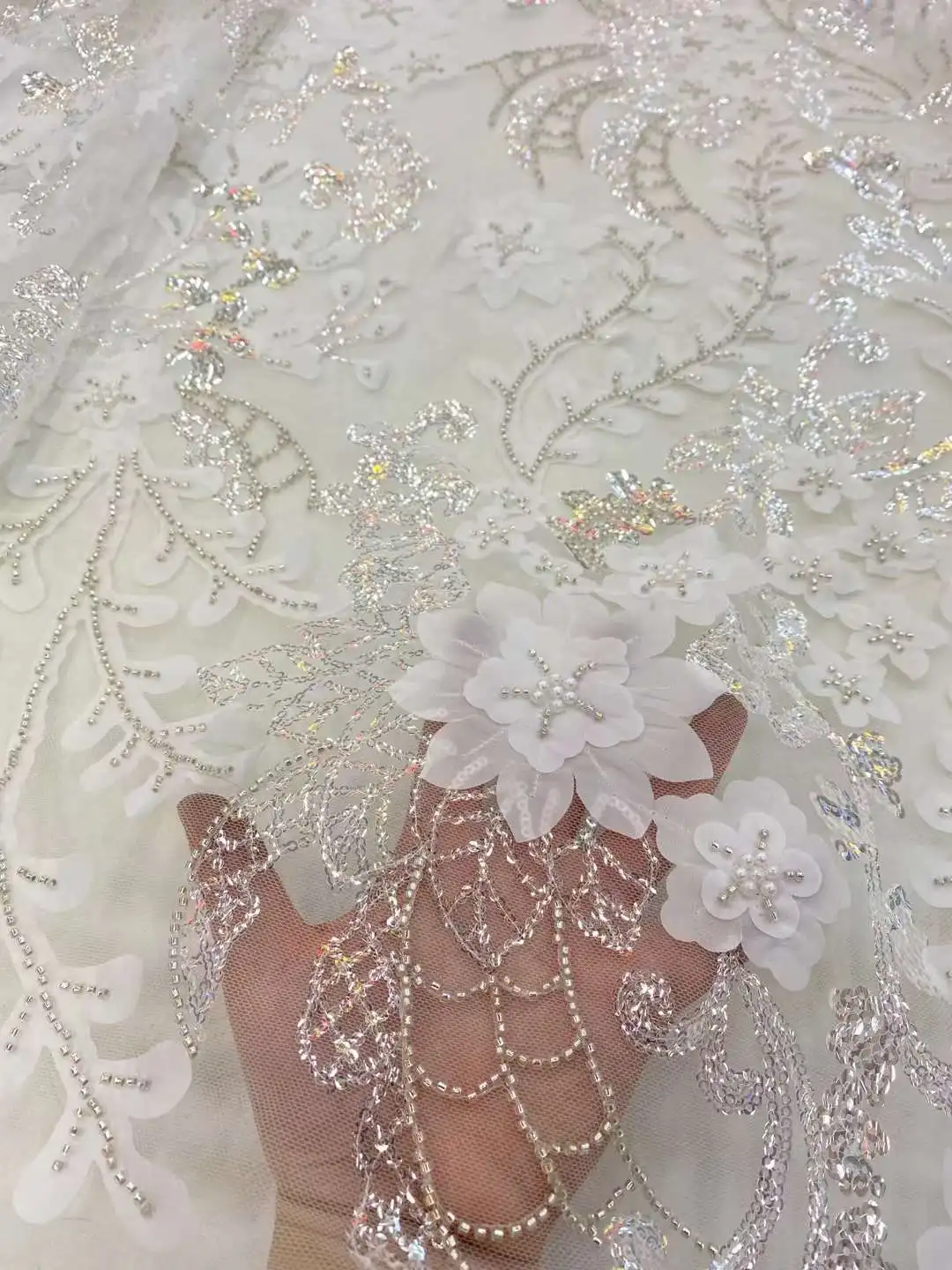 

Красивое кружево из бисера/с 3D цветочной вышивкой из французской сетчатой пряжи для свадебных/вечерних платьев