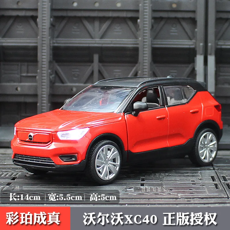 1:36 VOLVO XC40 Die литая электронная Коллекционная модель автомобиля статический сплав мигающий автомобиль подарок на день рождения игрушка джип для детей F112