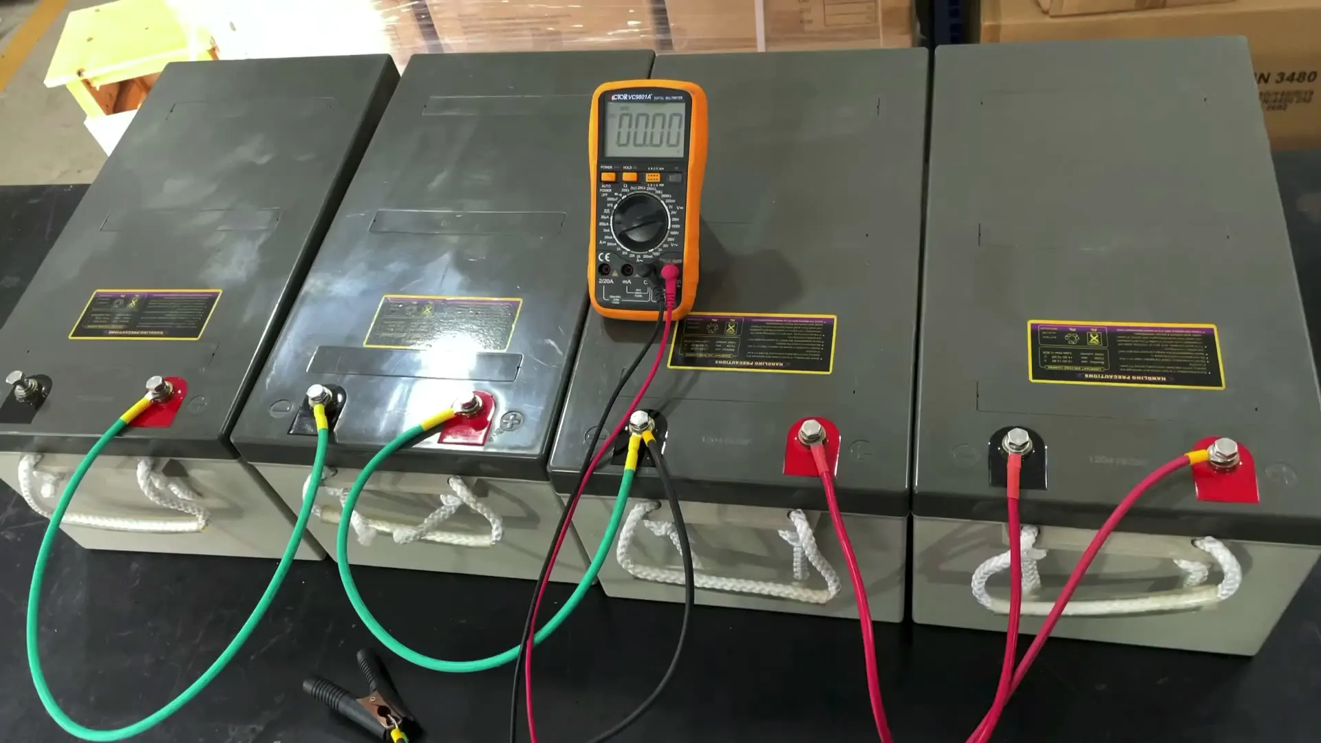 

Huaxiao HA11 12V nickel metal hydride batteries balanceador de bateria Battery balancer Equalizer with APP on mobile phone