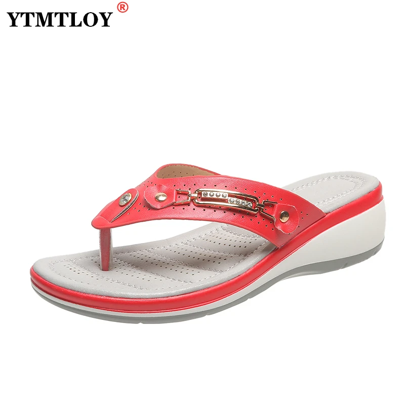 

Women's Slippers Summer New Fashion Metal Button Slides Shoes Wedge Beach Sandals Women Outside Platform Leisure Flip Flops
