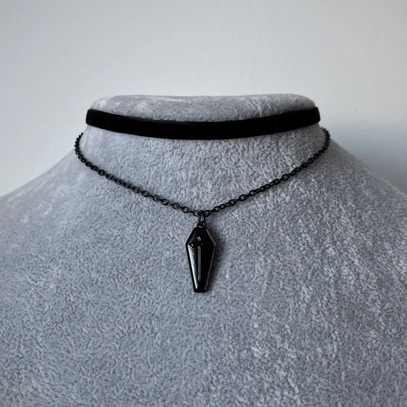 

Gothic Black Coffin Cross Charm Choker Fashion Witch Jewelry Accessories Gift Hip Hop Rock Jewelry Goth Creative Coffin Necklace