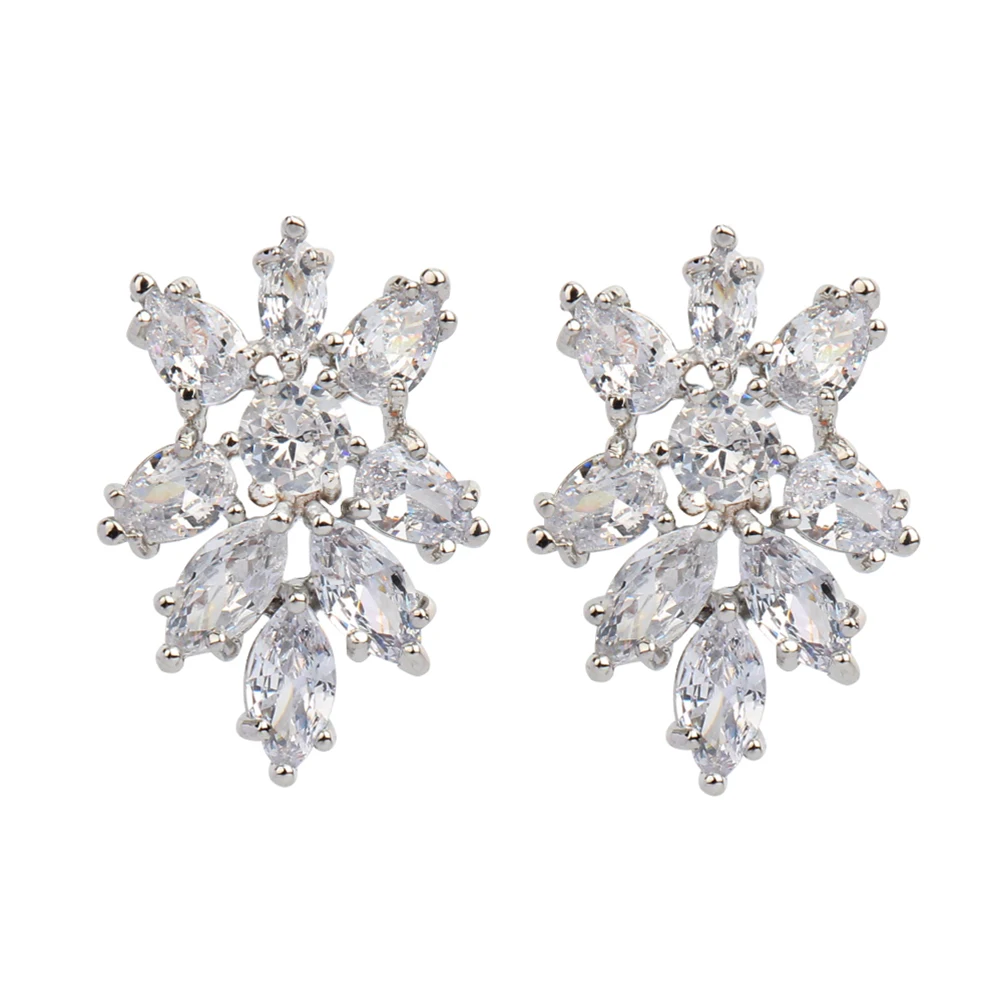 

Bettyue Fashion Statement Flower Shape Design Noble Cubic Zircon Earring Wedding Party Elegant Ornament Female Delicate Jewelry