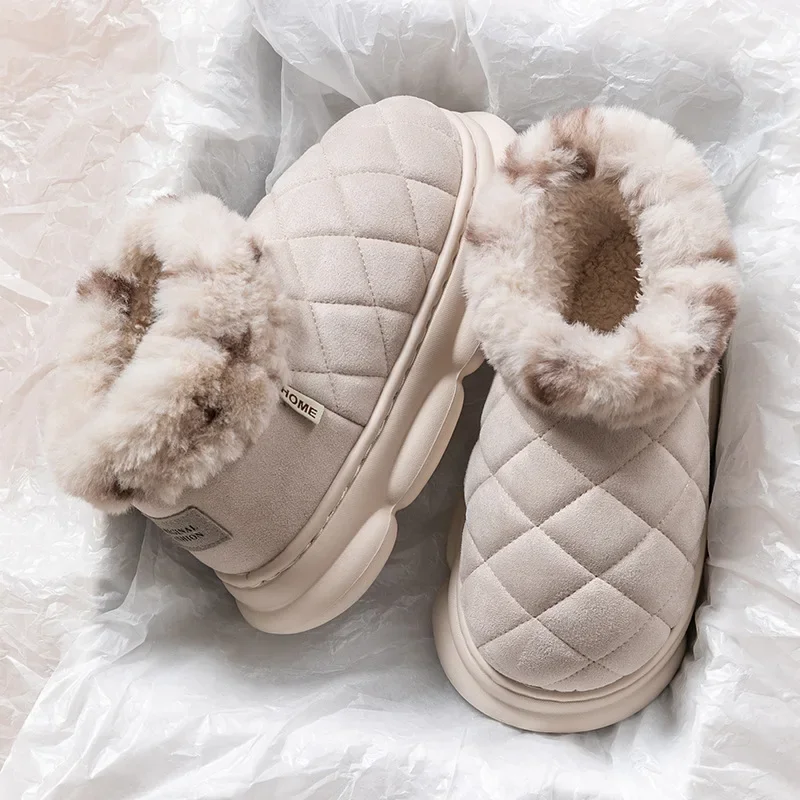 Высокие женские зимние ботинки теплые утепленные плюшевые для девушек модные