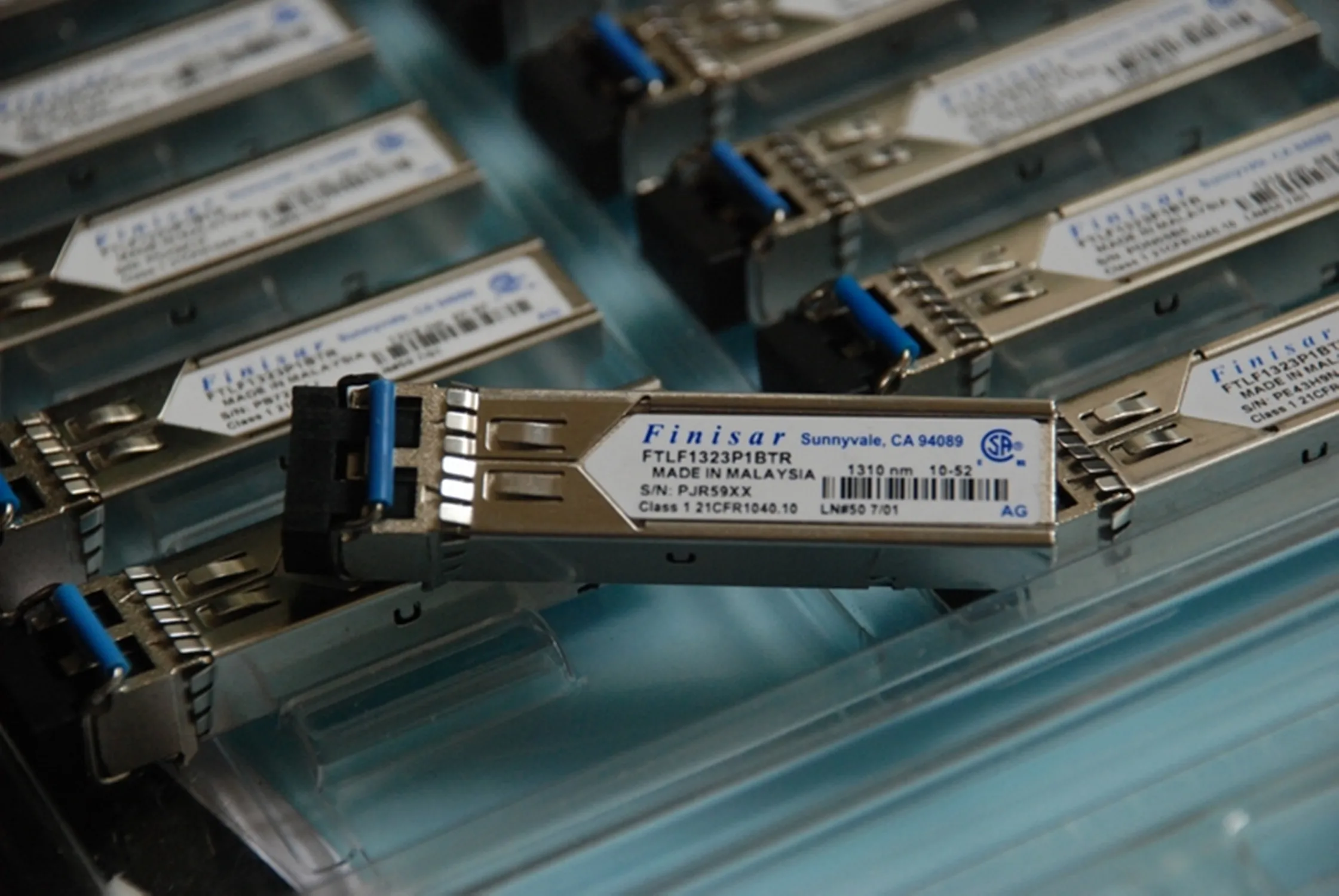 FINISAR 155M SFP/FTLF1323P1BTR 1310 нм 15 км DDM SM SFP LC 100 м волоконно-оптические сети в городах