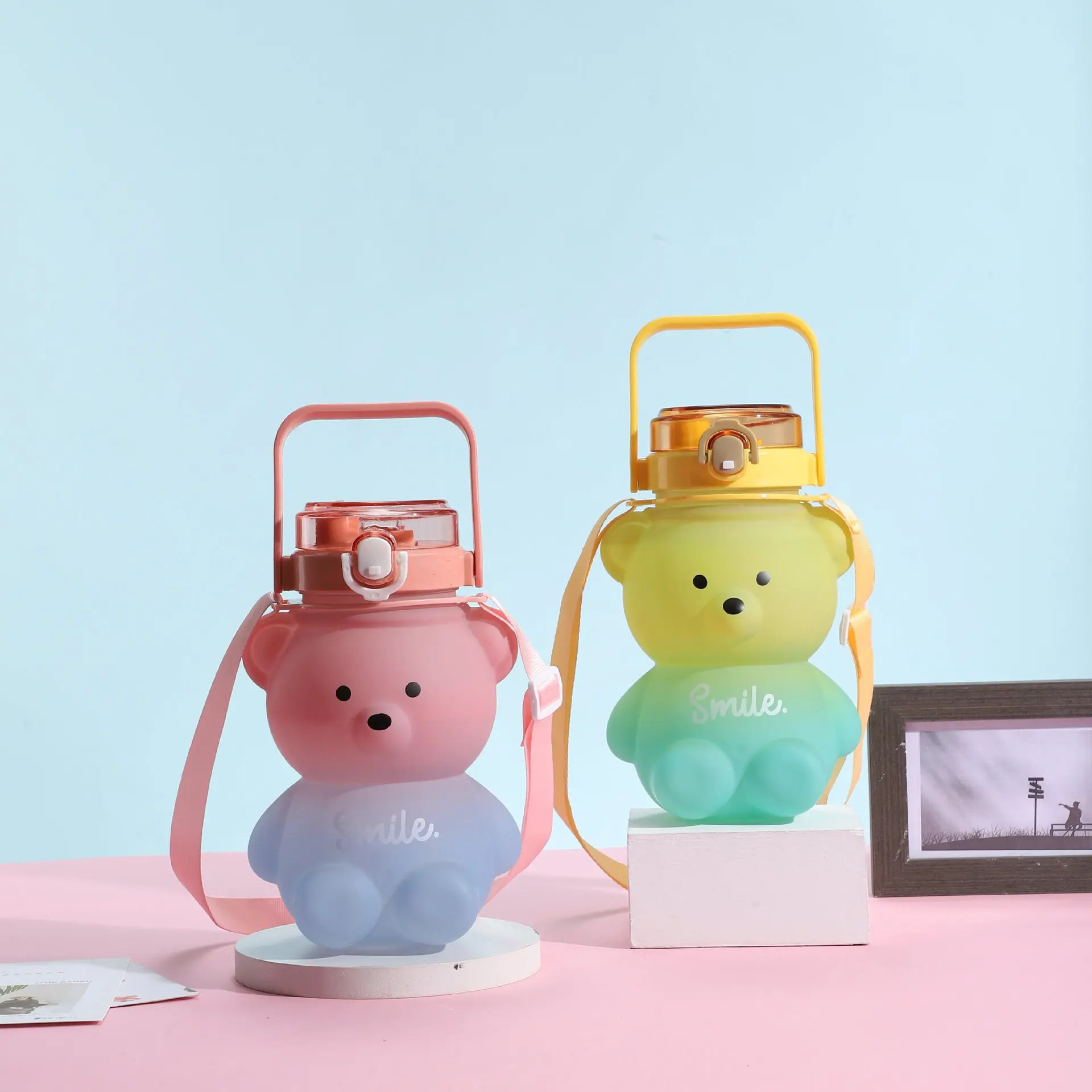 

1Pc New 800ml Cute Kawaii Water Bottle for Girl Bear Plastic Pink Plastic Large Sports Drinking Bottle With Strap Straw