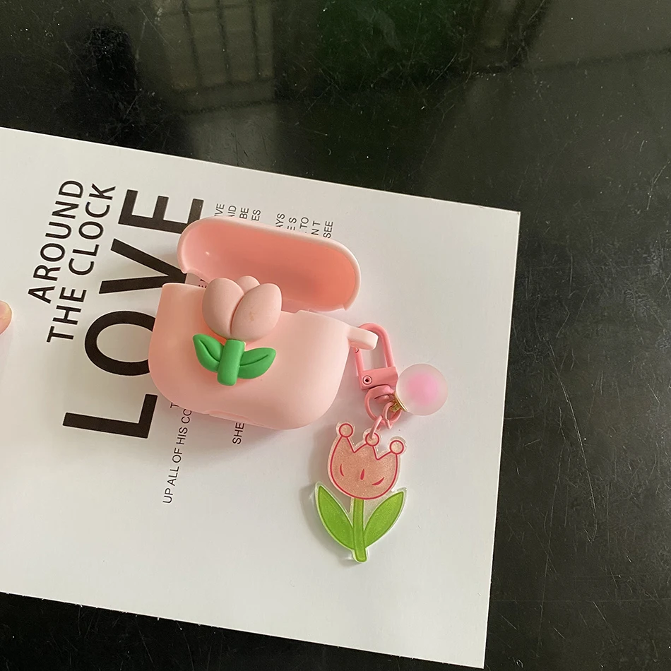 Iclebo arte акб (вид 2). Диван с usb разъемом. Диван с розеткой usb. Розетка usb врезная 2 usb диаметр врезки 45 мм. Внешний аккумулятор с логотипом на столе.