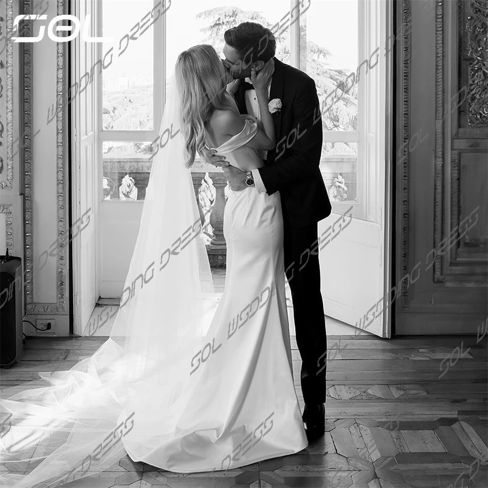 Рисунок 2 - Женское атласное свадебное платье SOL