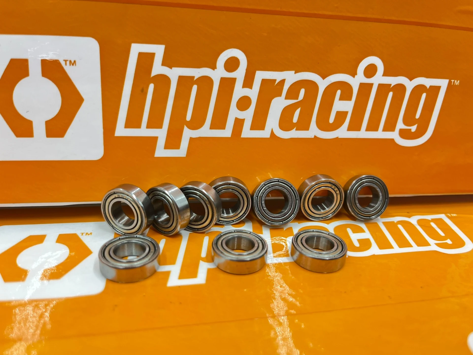 Фото Комплект подшипников HPI Savage X4.6 XL5.9 Large F-Flux, 1/8, для большого внедорожника, дифференциал коробки передач, передние и задние колесные опоры, ступичные втулки, C-образные опоры. №3