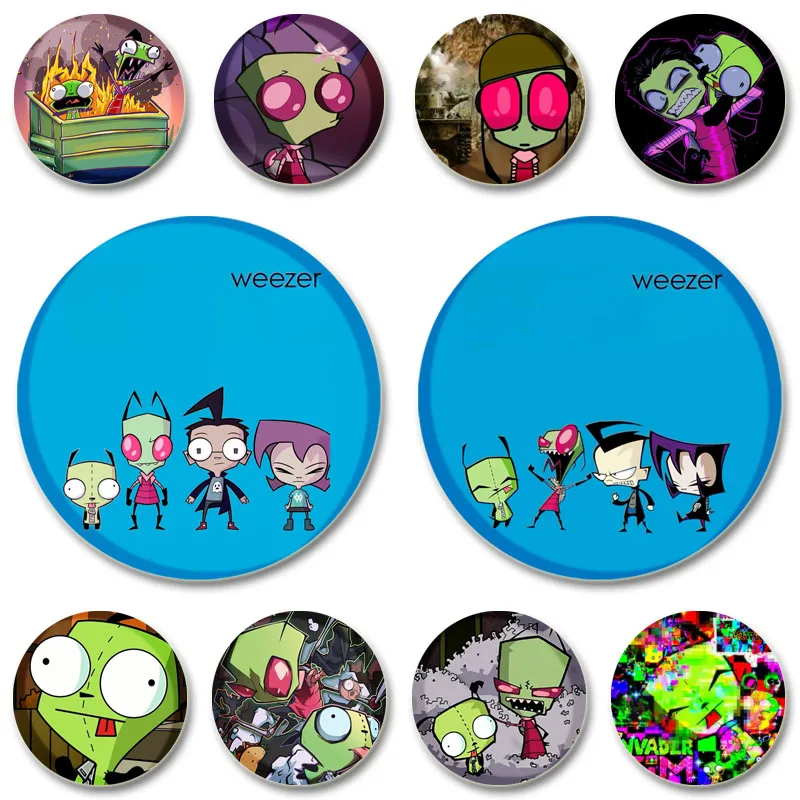 Фото Эмалированная булавка в стиле аниме Invader Zim, милые зеленые круглые броши с изображением инопланетянина на сумке, аксессуары для рубашек, значок на лацкане, забавные ювелирные изделия, подарки №1