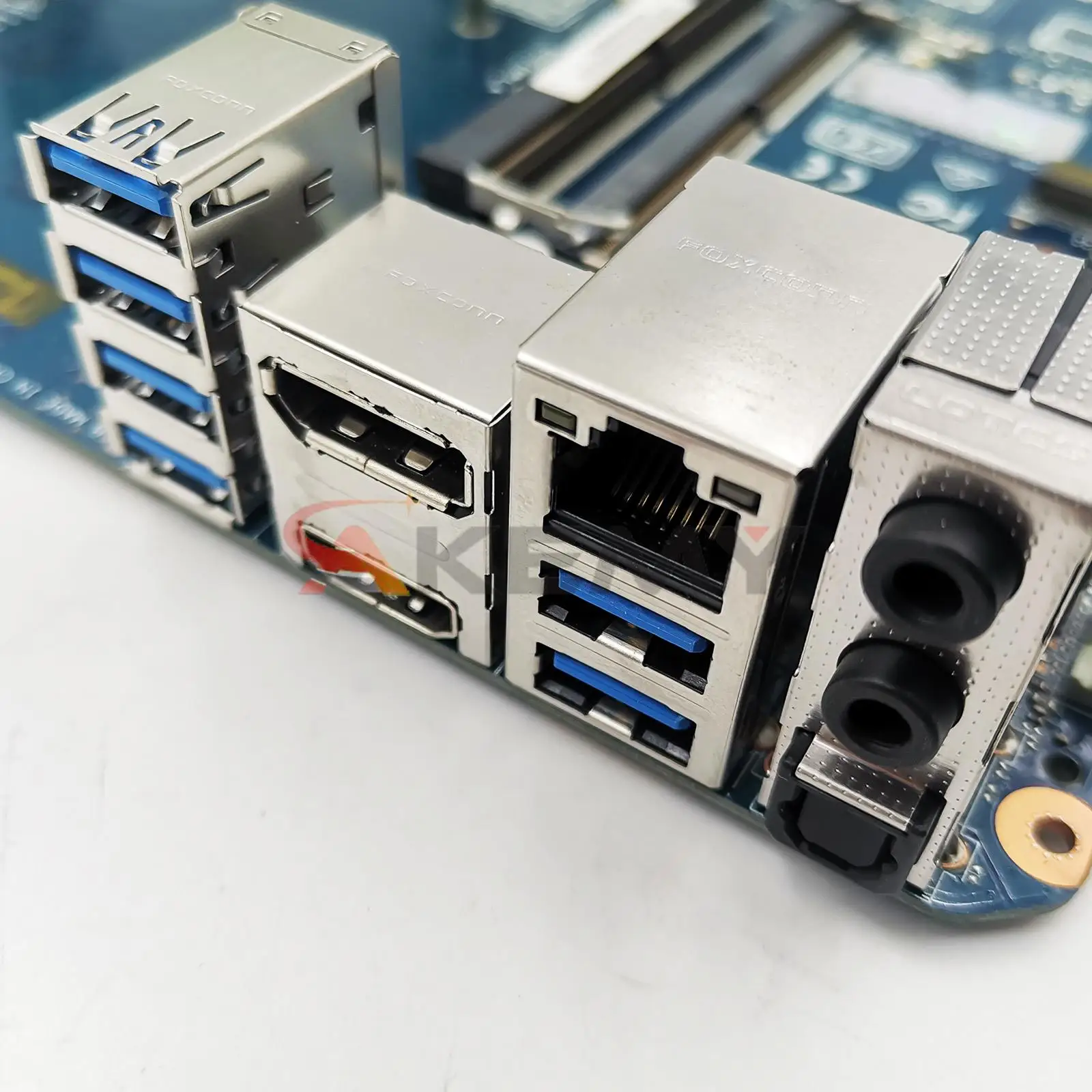 Рисунок 4 - VM65N с процессором i5-7200U GT930M/2G