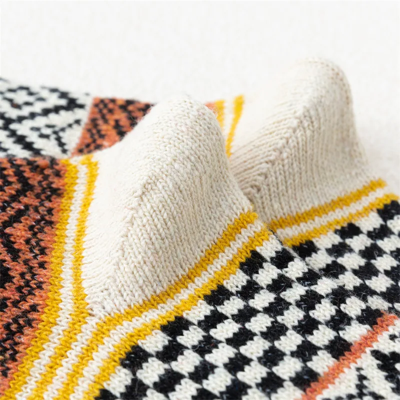 2021 Newest 5Pairs/lot Winter Warm Thicken Thermal Soft Casual Women Wool Socks Cashmere Home Snow Boots Home Floor Socks