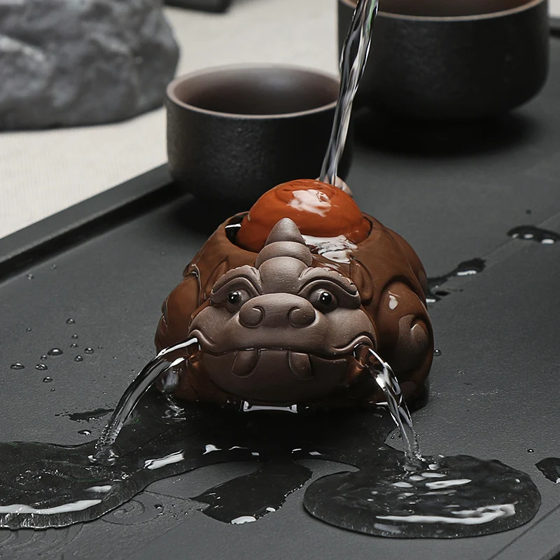Purple sand tea pet brave lucky golden toad boutique tea accessories creative small ornaments water spray handmade tea to play