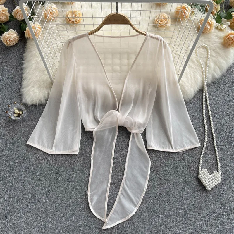 

Thin lace up short long sleeved sunscreen shirt women's 2022 new temperament shawl cardigan Top blusas feminina