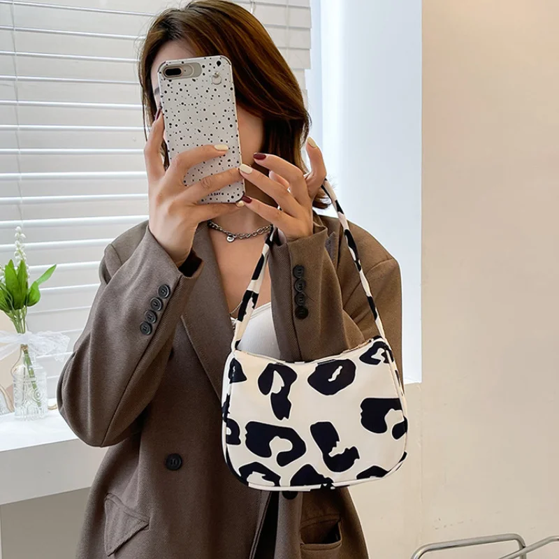 

Women's Fashion Handbags Pink Leopard Shoulder Bag Casual Totes Ladies Cute Canvas Bags Underarm Bag Casual Handbags