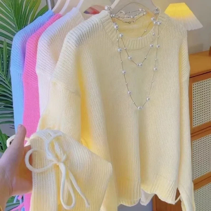 Осенний однотонный вязаный топ ярких цветов с бантом и круглым вырезом женский