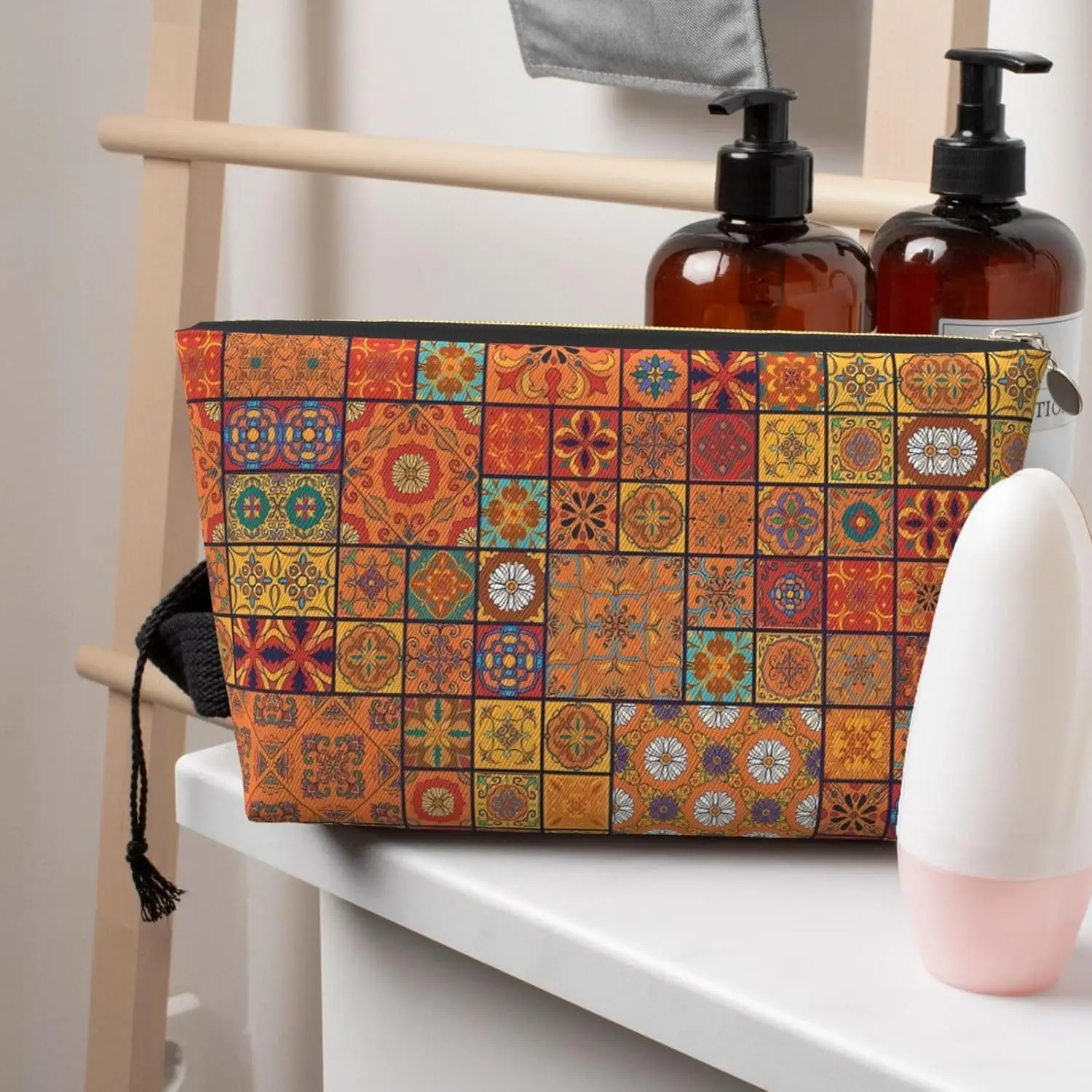 Дорожная косметичка из марокканской кожи с геометрическим рисунком -