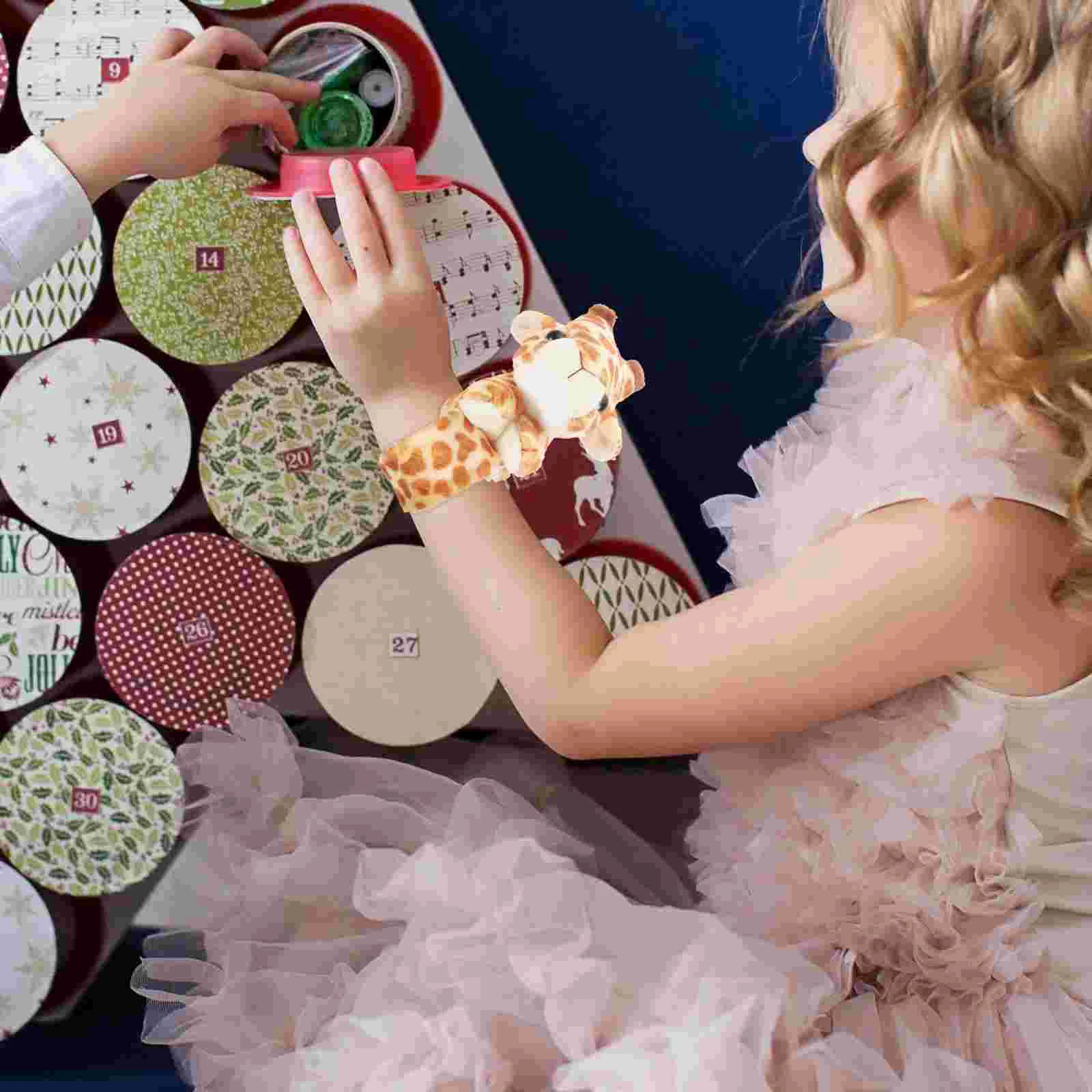 

Slap Bracelet Soft Toys Girls Zoo Party Favors Jungle Theme Wristband Flannel Baby Gifts for children's birthday guests