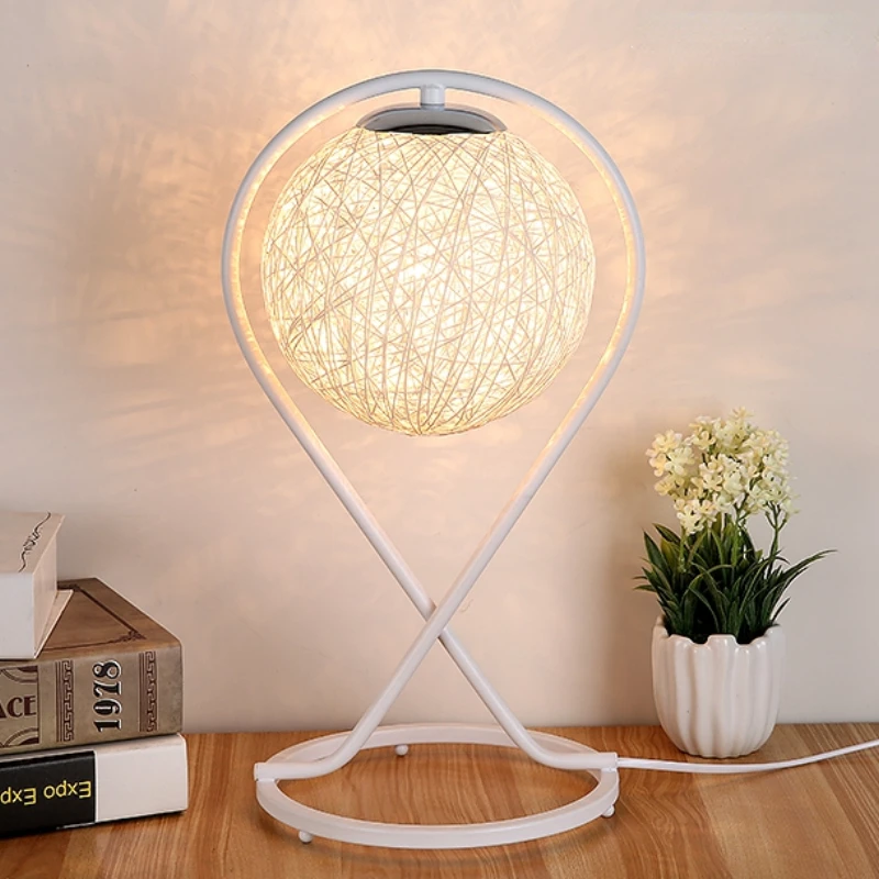 

Nordic Modern LED Desk Lamp Minimalism Rattan Ball Home Decoration Bedroom Desk Lamp Bedside Night Lamp E27 Living Room Lighting