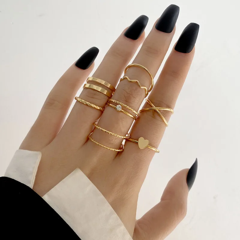 

Creative Retro Simple Heart Rhinestone Ring Set 9 Piece Geometric Rings