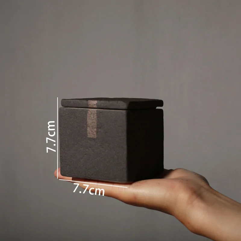 

Керамическая банка для хранения