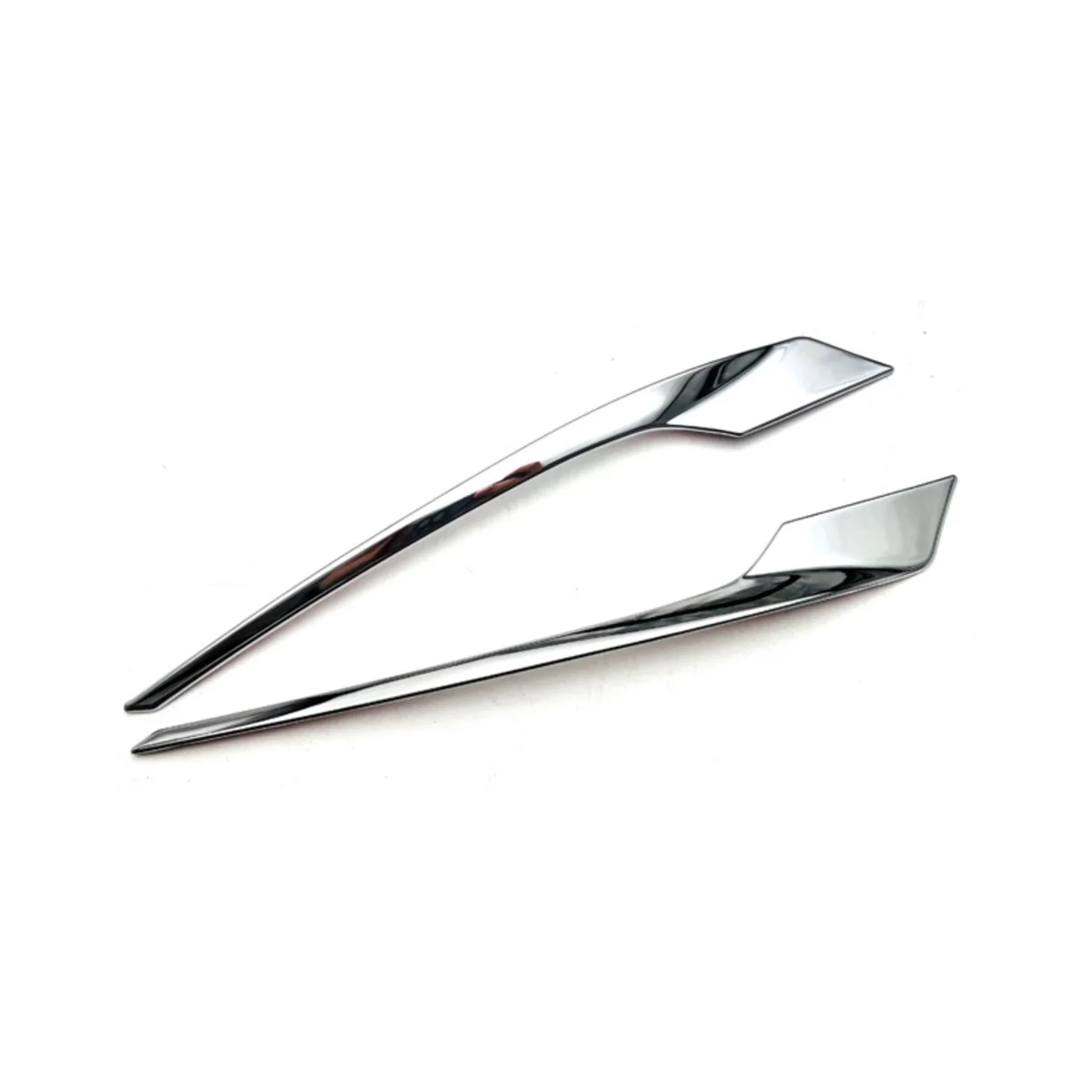 

Car Front Bumper Fog Light Lamp Strip Chrome Trim Decorative for Toyota Prius 60 Series 2023 Accessories