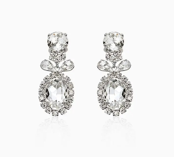 

Timeless Wonder Shiny Zirconia Geo Stud Earrings for Women Designer Jewelry Runway Party Gothic Brincos Top Unique Ins Gift 5345