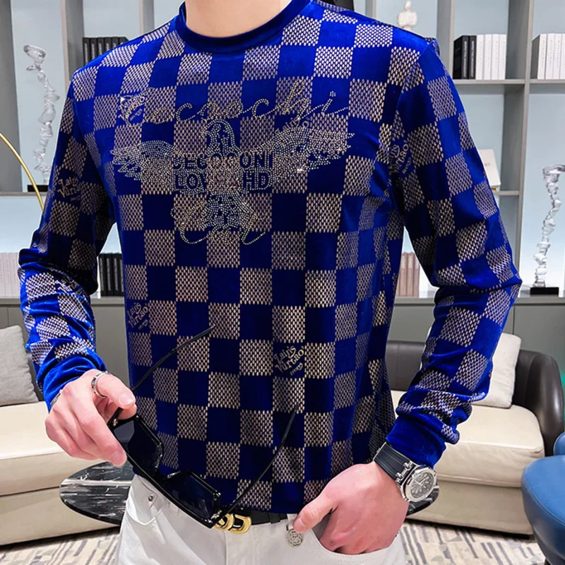 

Весна 2023, бархатная футболка, мужская клетчатая футболка контрастных цветов с алфавитом стразы, Клубная одежда, футболка, Мужская футболка, ...