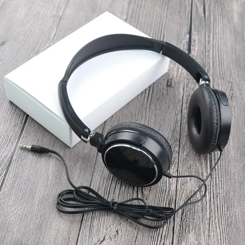 

Original Foldable Wired Over Headsets Bass Sound Music Stereo Earphone 3.5mm Audio Cable Gaming Headset for Gamer Smartphones