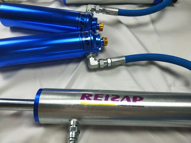 Гоночные амортизаторы 4x4 2-дюймовый подъемный внутренний байпас комплект