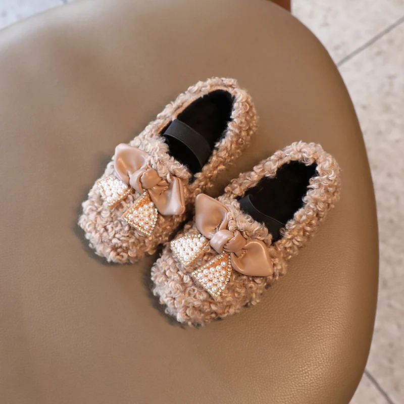 

2022 Fashion Bow Crystal Girls Slip On Shoes Princess Plush Kids Ballet Flats Warm Anti Slip Soft Bottom Children Single Shoes
