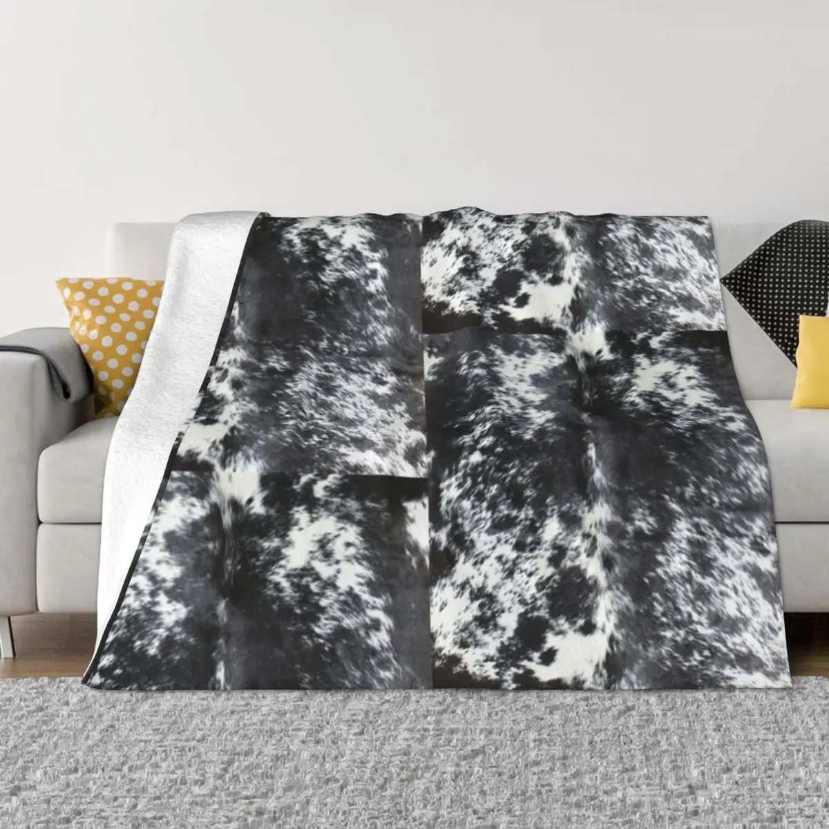 

Cowhide Black And White Texture Flannel Fleece Air Conditioner Throw Blanket Shaggy Fuzzy Quilt Home Sofa Bedroom Bedding Funny