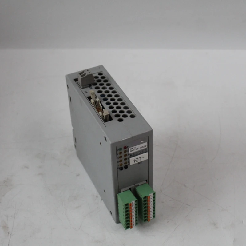 

6DD1681-OAE2 используется в хорошем состоянии