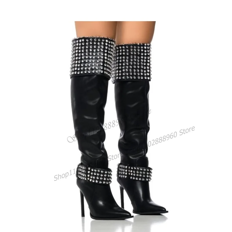 

Женские сапоги до колена на высоком тонком каблуке, черные сапоги с ремешком с пряжкой и кристаллами, без застежки, с острым носком, 2023