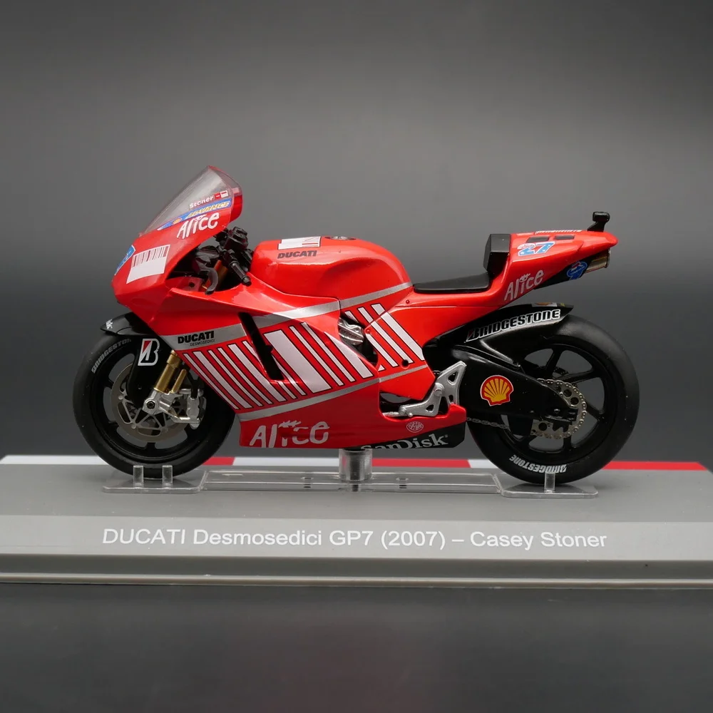 

Мотоциклетная модель ixo 1/18 2007 Ducati Desmosedici 27 #