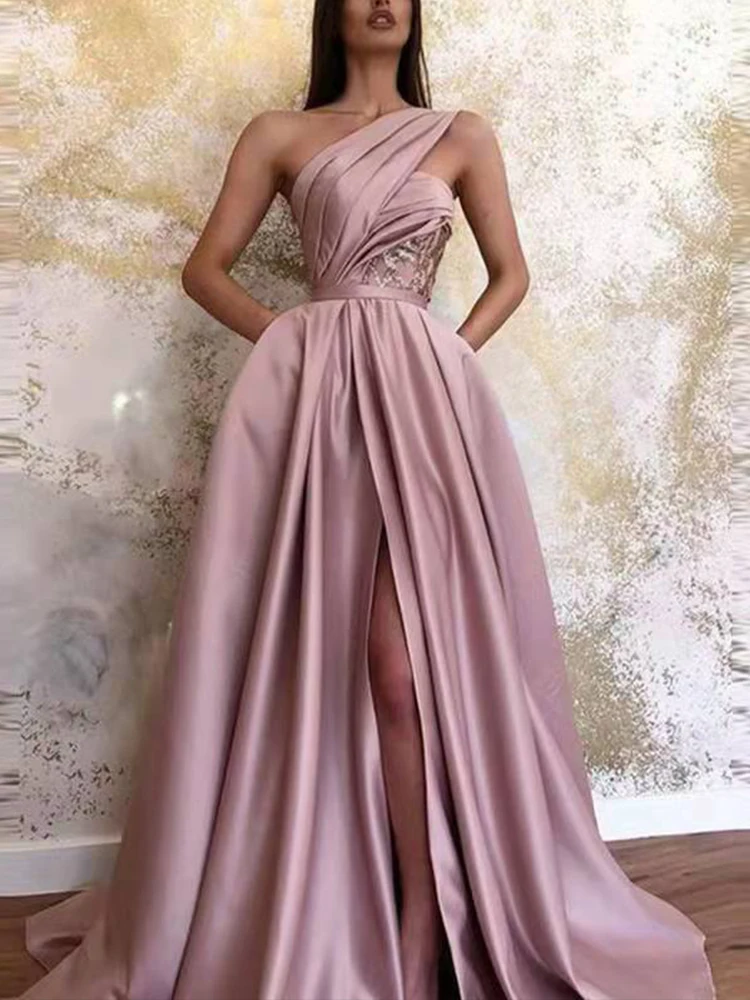 

Elegant Long Dress Women One Shoulder Sleeveless Big Hem High Split Wedding Party Night Evening Dress Casual Women Maxi Dress
