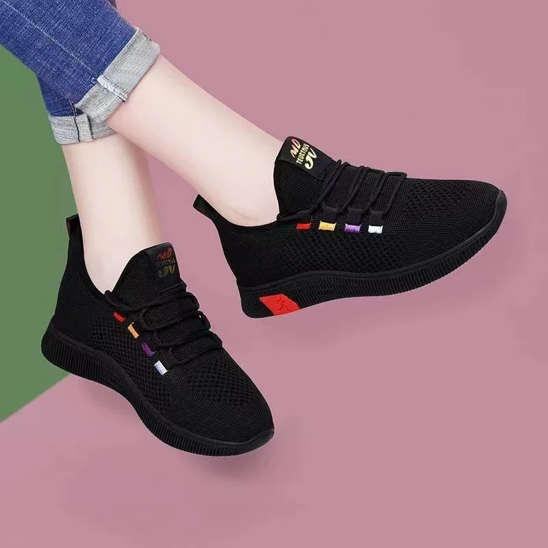 2022 New Woman Black Sneakers Women Casual Running Shoes Fashion Breathable Walking Mesh Flat Shoes Women Sapato Feminino Shoes