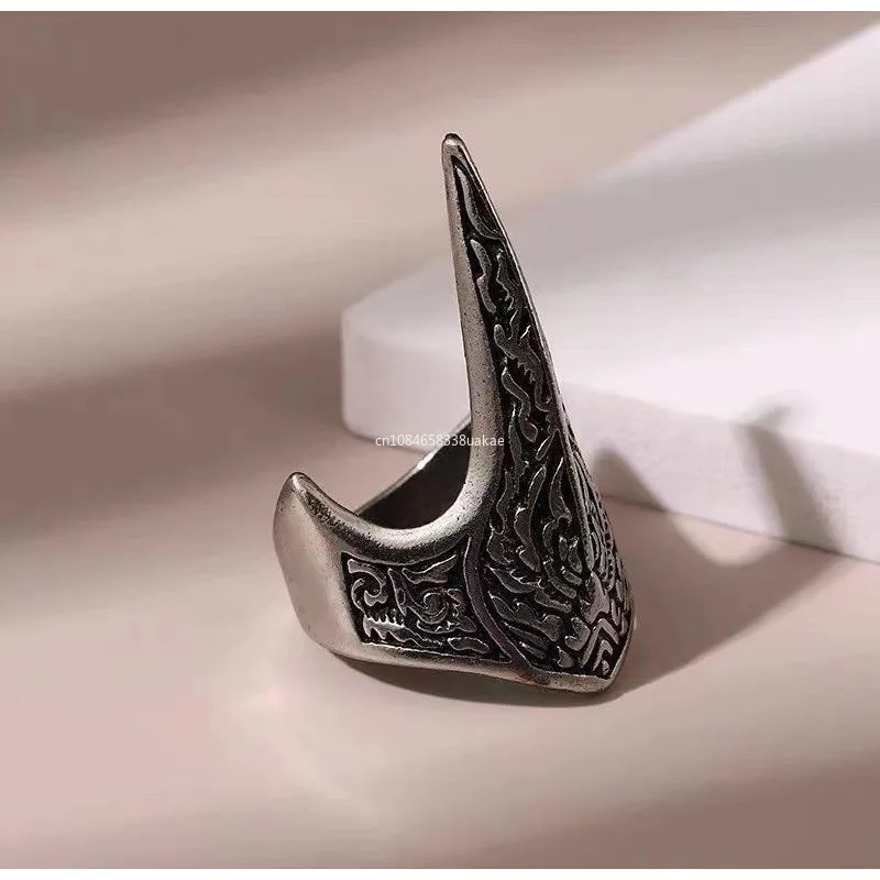 Мужское кольцо в стиле ретро