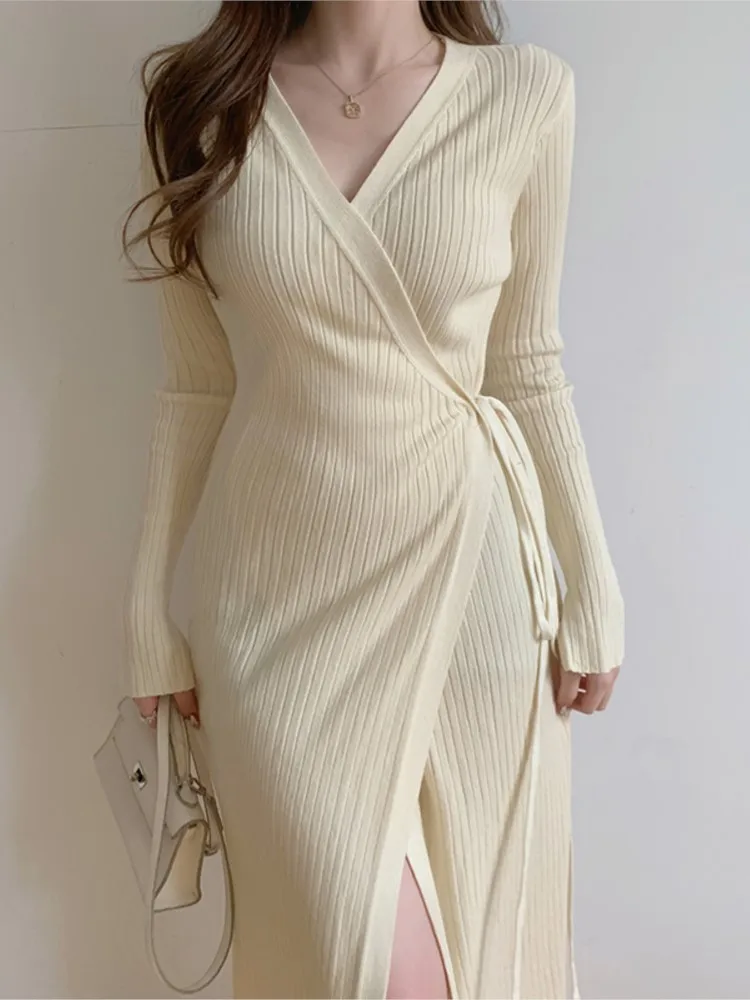 Женское трикотажное платье новое осенне-зимнее облегающее Повседневное