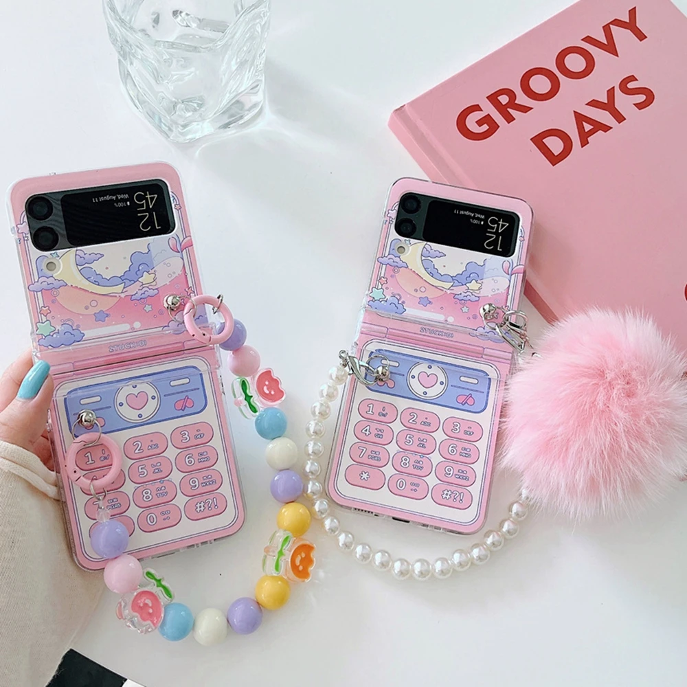 

For Samsung Galaxy Z Flip 3 Cartoon Flower Pearl Wrist Chain Case For Samsung Galaxy ZFlip3 Z Flip3 Hairball Bracelet Pink Cover