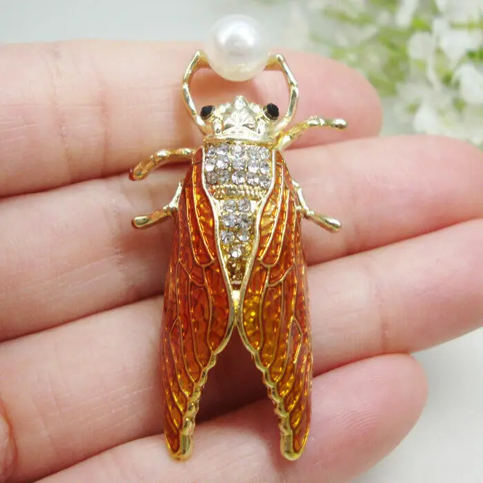 

Charming Orange Cicada Insect Zircon Crystal Woman's Pearl Brooch Pin Gifts