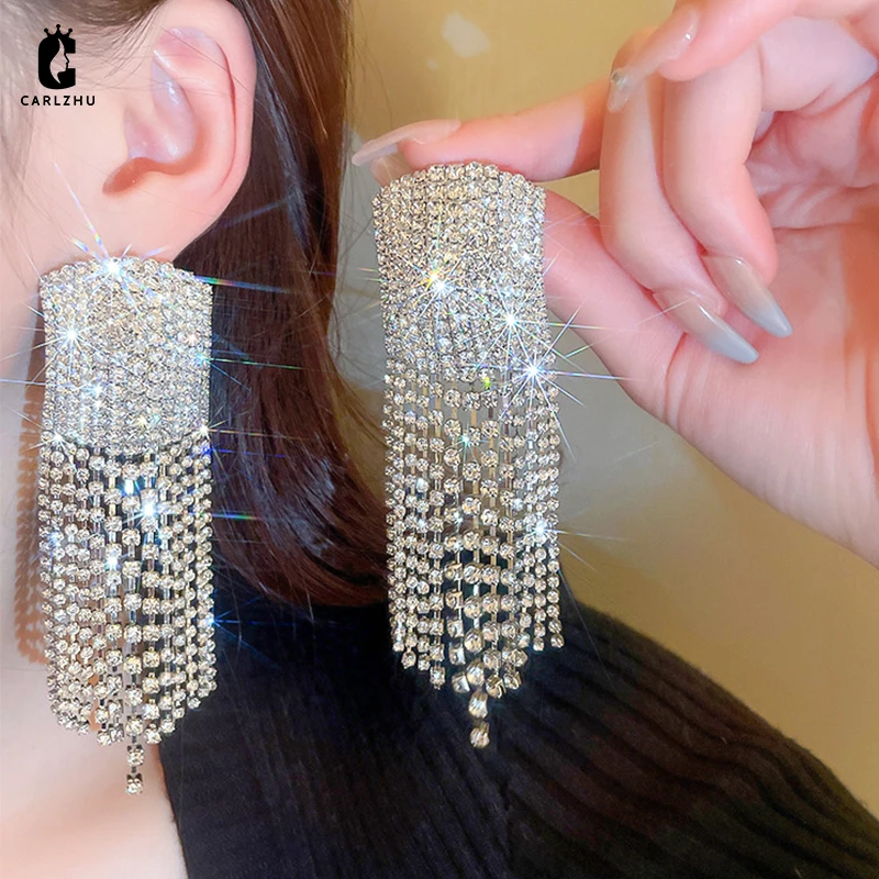 

Exaggerated Long Tassel Full Rhinestone Drop Earrings for Women Oversize U Shaped Dangle Earrings Fashion Party Jewelry