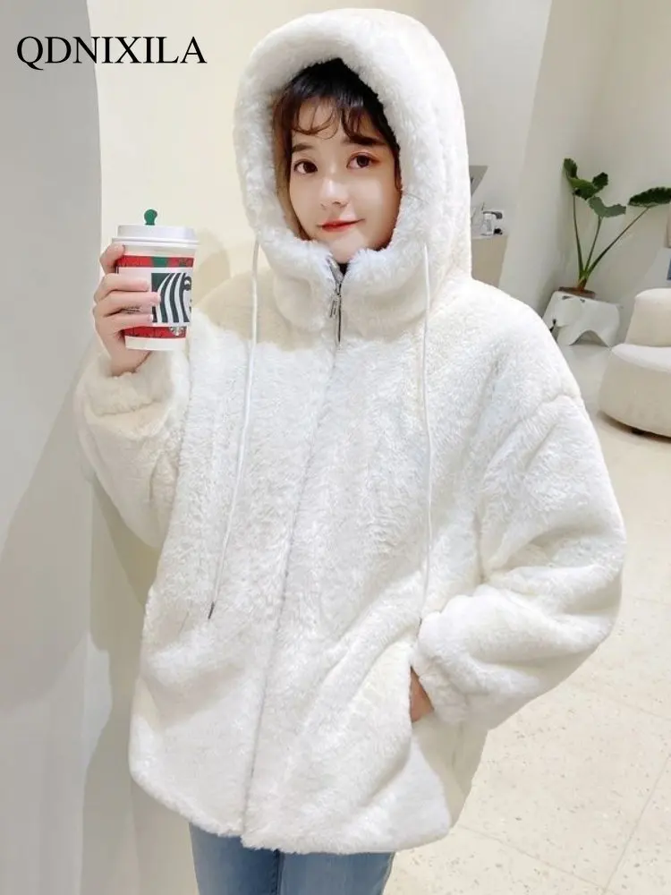 Winter Coat for Women Faux Fur Coat New Style Rabbit Like Fur Short Style Young Fashion Thickened Wool Coat Women Winter Jacket