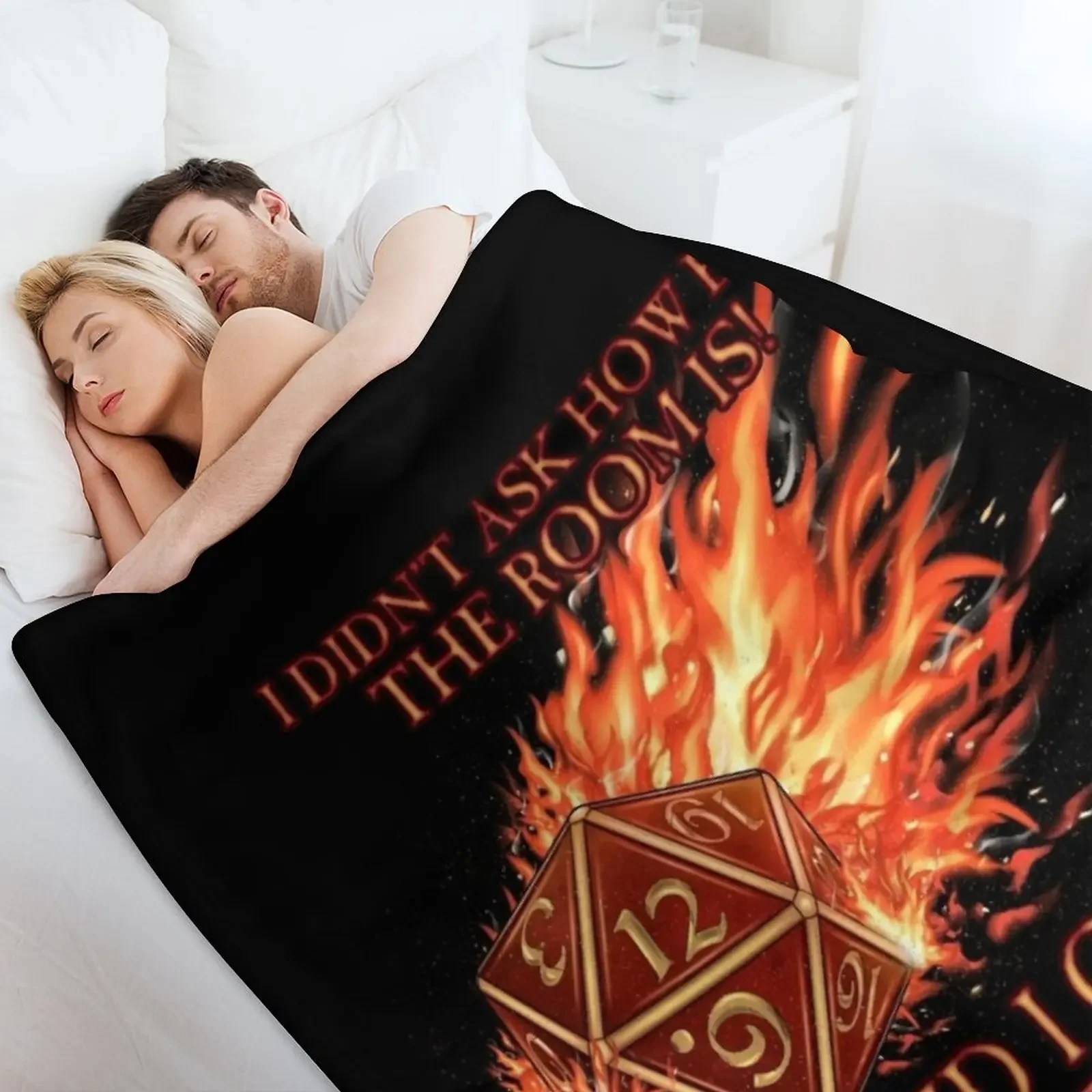 Plush одеяло D20 I Didn't Ask! Cast Fireball!