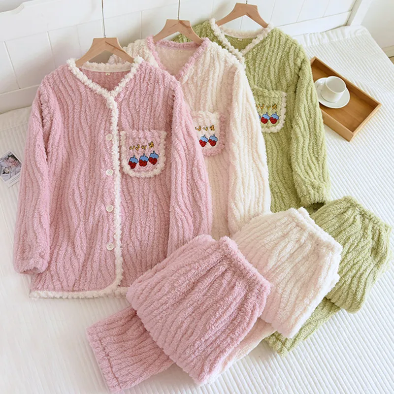 

Autumn Winter New Flannel Women's Pajamas Set Plus Velvet Thicken Long-Sleeved Trousers Home Service Casual Sleepwear Suit
