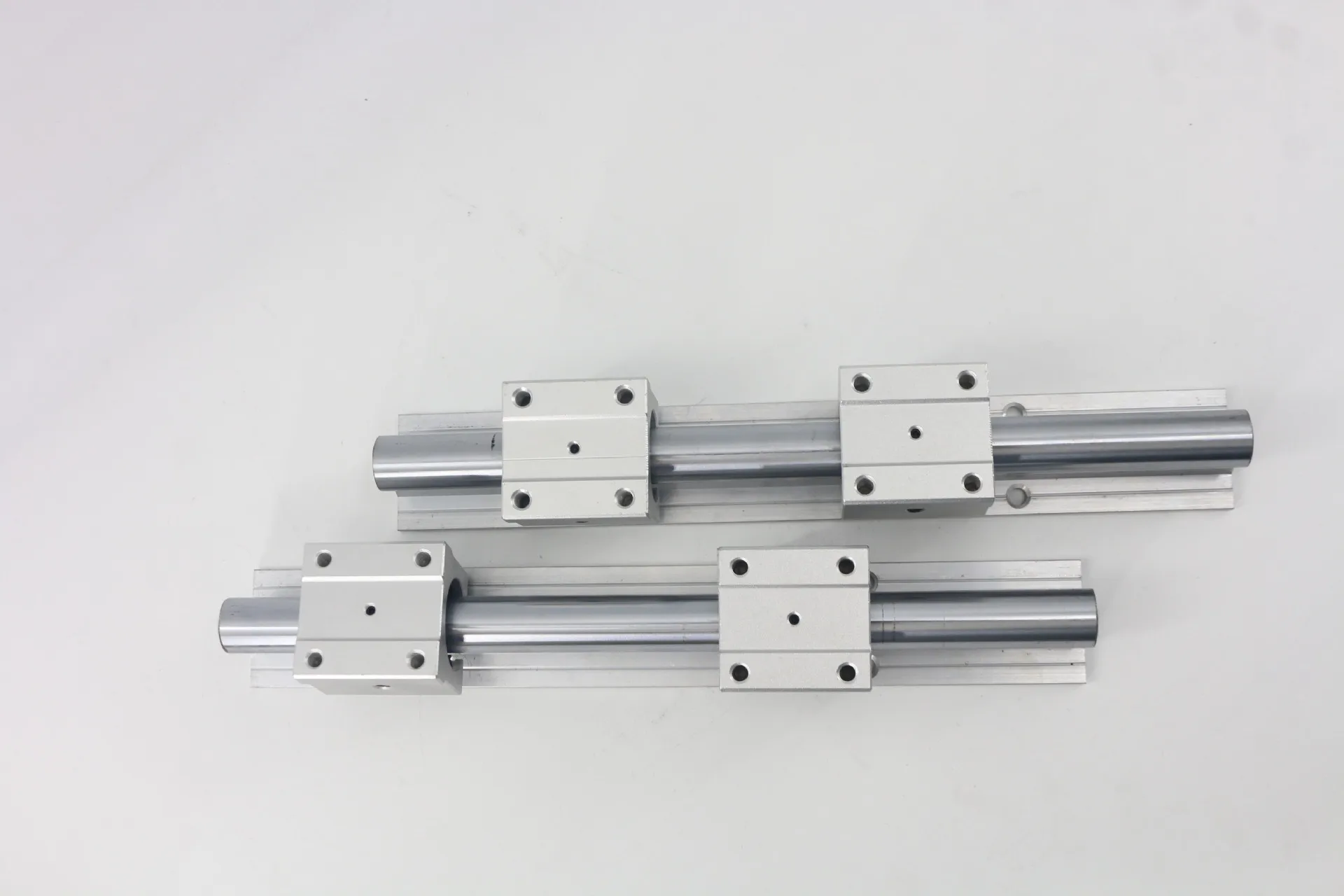 

2Set SBR16 300 400 500 600 800 1000 1200 1300 1500mm Fully Supported Linear Rail Slide Shaft Rod With 4Pcs SBR16UU Bearing Block