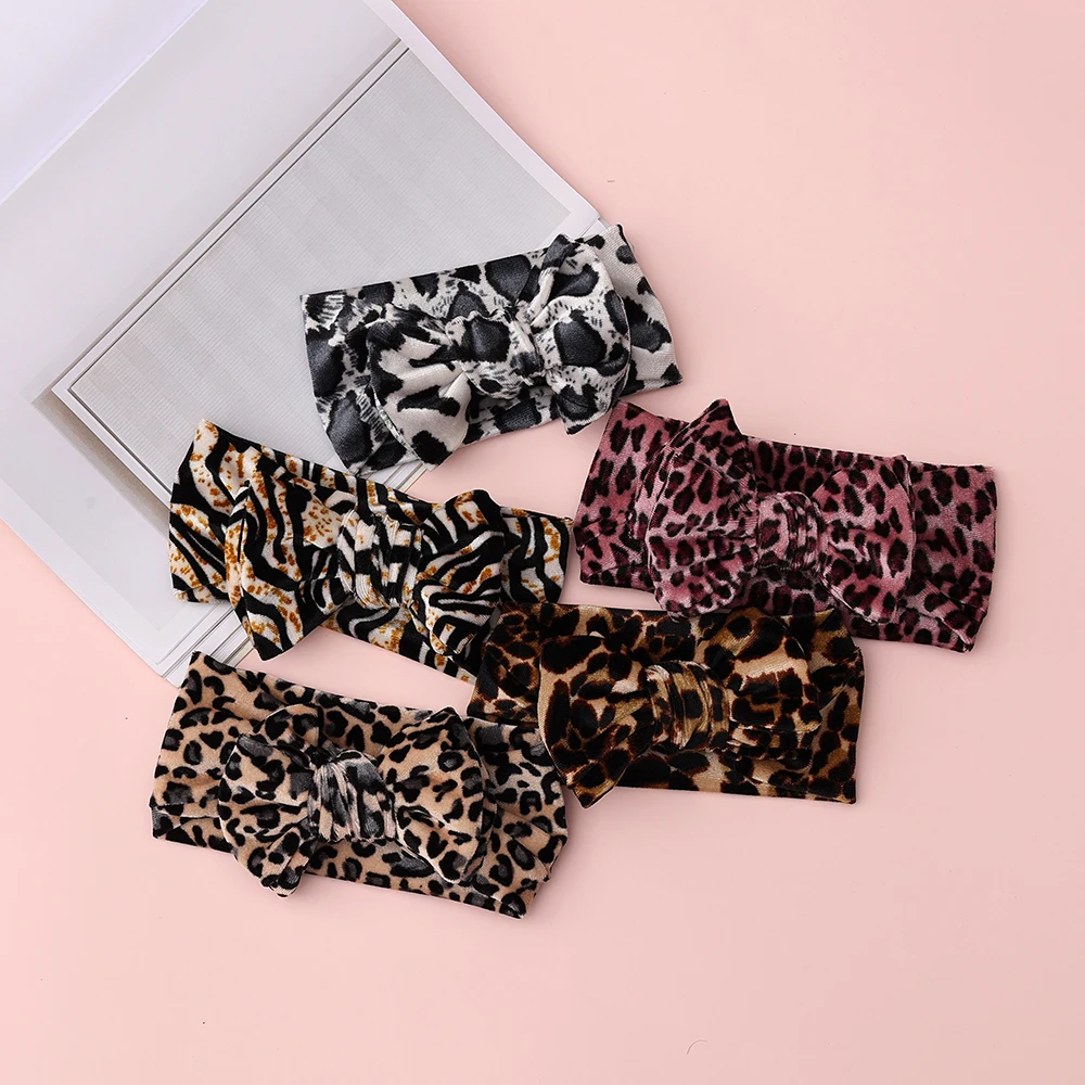 

20 Pcs/Lot,16.5 CM Fashion Leopard Headbands Baby Bowknot Girls Leopard Turban,Kids Girls Velvet Headband Hair Accessories Bulk
