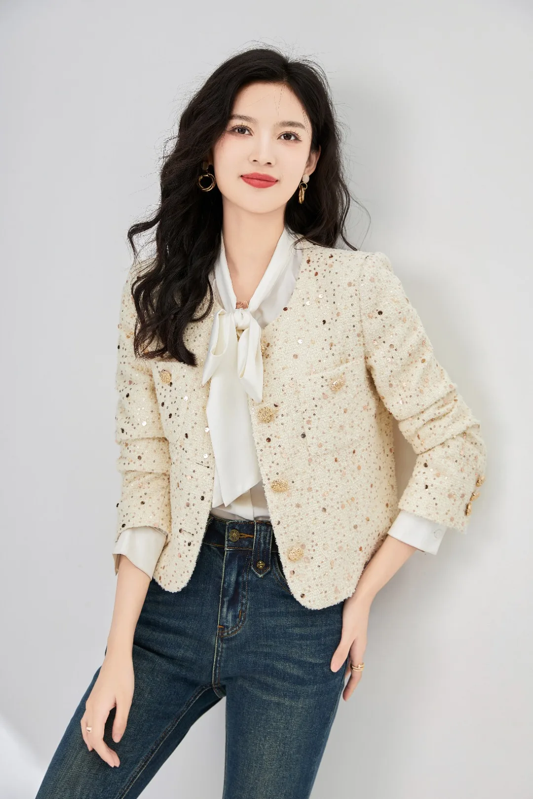 

2023 осень/зима модная новинка Женская одежда твидовое Укороченное пальто Топ 0912